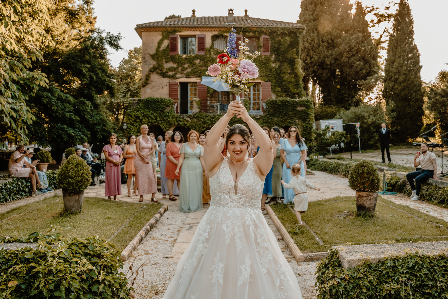 domaine de quervalat eguilles photographe mariage provence