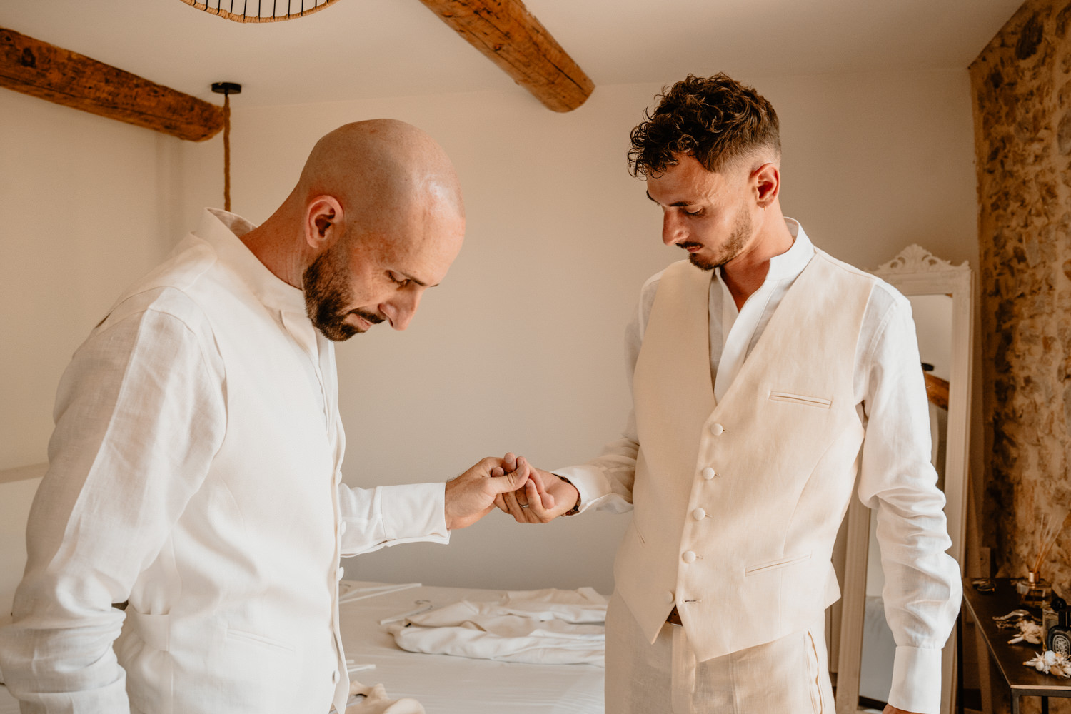 Domaine de La Chapelle Saint Bacchi - Photographe mariage provence jouques Aix-en-Provence
