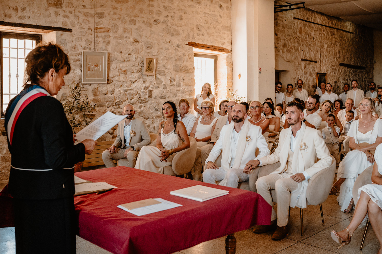 Domaine de La Chapelle Saint Bacchi Photographe mariage provence jouques Aix-en-Provence