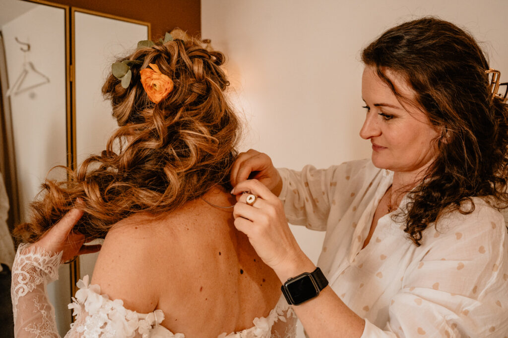 caprices d'une enfant gâtée boutique dépôt vente seconde main robe de mariée villeneuve loubet côte d'azur